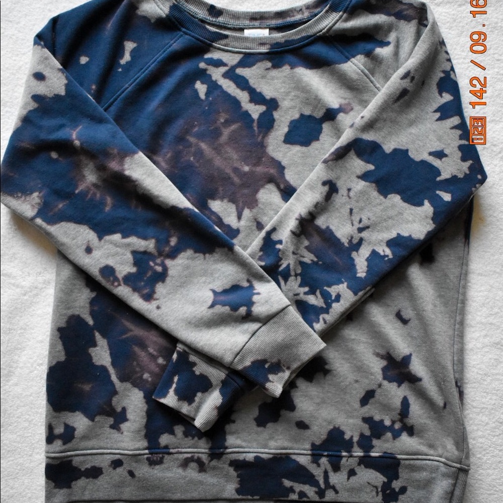 Bleach Tie-Dye Sweater!